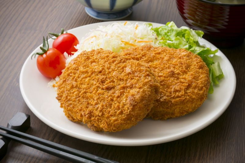 bánh korokke với vỏ chiên giòn bánh korokke với vỏ chiên giòn